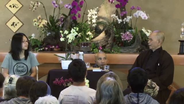 How to stop looking for other people's approval | Thich Nhat Hanh answers questions смотреть онлайн