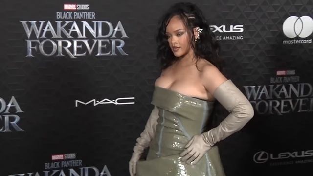 Chris Brown Reacts To Rihanna Getting Pregnant Again смотреть онлайн