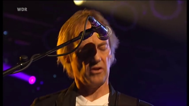 Snowy White & The White Flames-- Leverkusen 2007