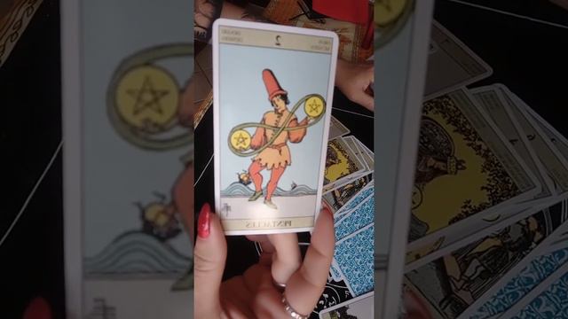 2 пентаклей.💯 подробное описание карт таро райдара уейта младших арканов. смотреть онлайн