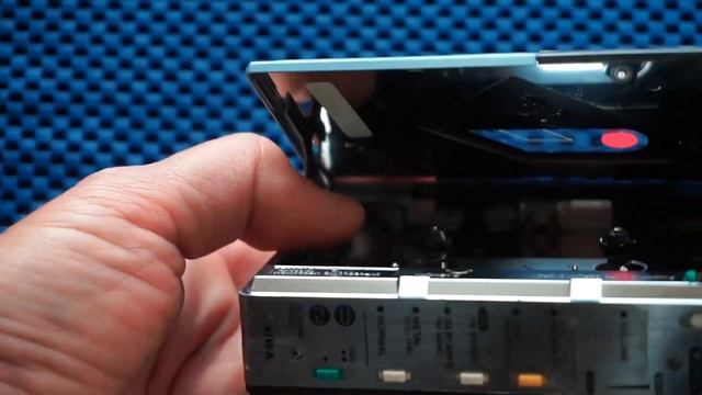 Плееры золотой эпохи или совершенство в малом формате Часть 2 Sony и Aiwa смотреть онлайн