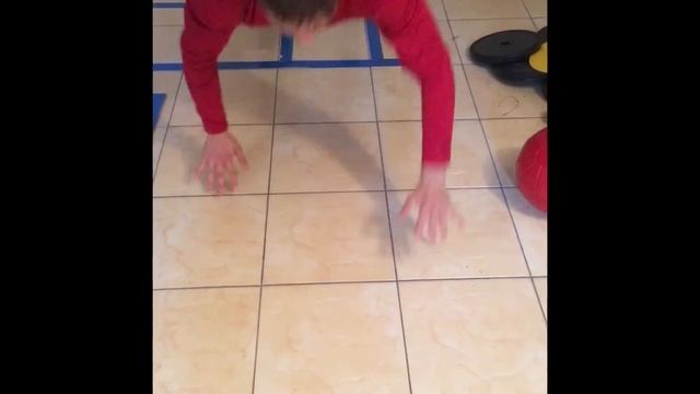 Отжимания! Разные виды отжиманий! Интересные отжимания! смотреть онлайн