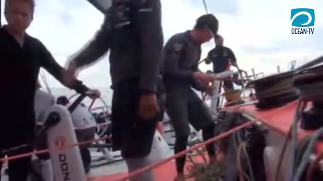 В гонке: этап 2, эпизод 4 | Volvo Ocean Race 2014-15 смотреть онлайн