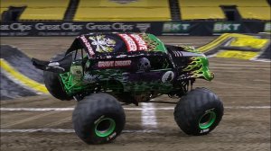 Monster Jam Новый Орлеан 2021 Могильщик