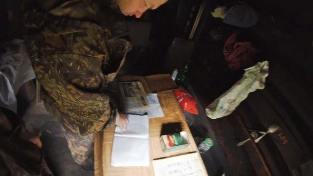 Изба охотника ждет своего хозяина.