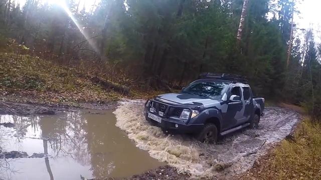 Ниссан Навара смотреть онлайн