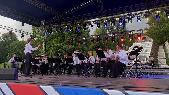 При долинушке (А.Шалов). Оркестр народных инструментов "Русь" п/у М.Григорьева (ДШИ №4)