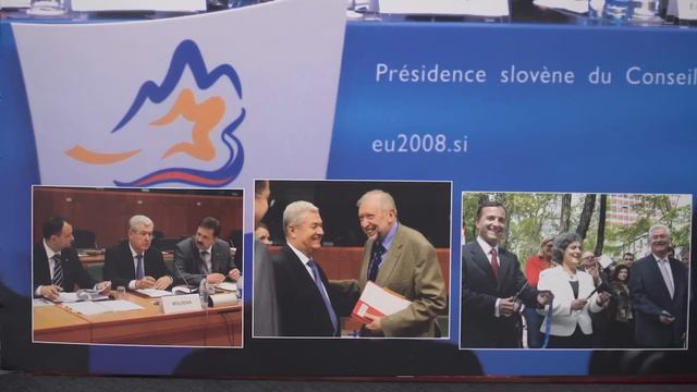 Documentar | 30 de ani. Conduși în minciună смотреть онлайн