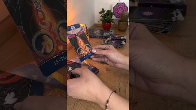 Обзор колоды Таро Мерцающих Звезд / The Star Tarot смотреть онлайн