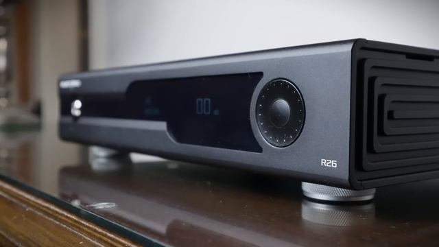 GIANT KILLER? Gustard R26 DAC Review смотреть онлайн