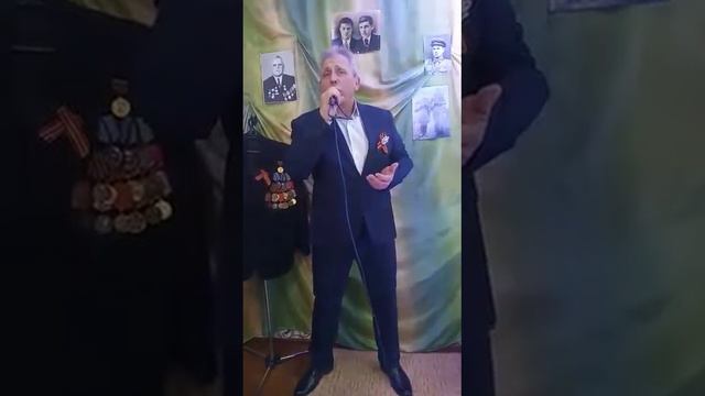 Песня "Вечер на рейде" в исполнении Александра Попондуполо смотреть онлайн