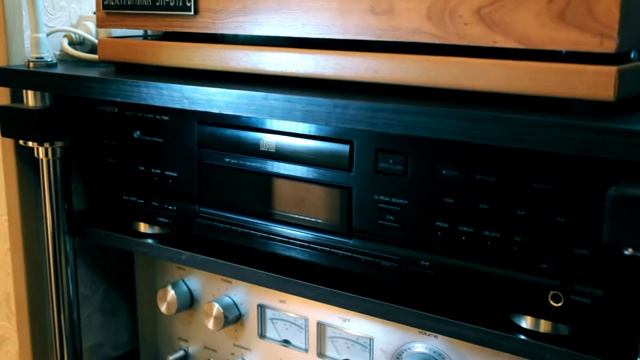Приобретение CD проигрывателя AIWA XC 750 смотреть онлайн