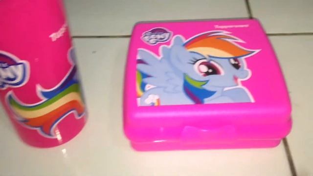 Tupperware : My Little Pony Lunch Set смотреть онлайн