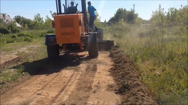 Автогрейдер ГС-10.10П (легкий класс, полный привод, ЯМЗ, УРАЛ) смотреть онлайн