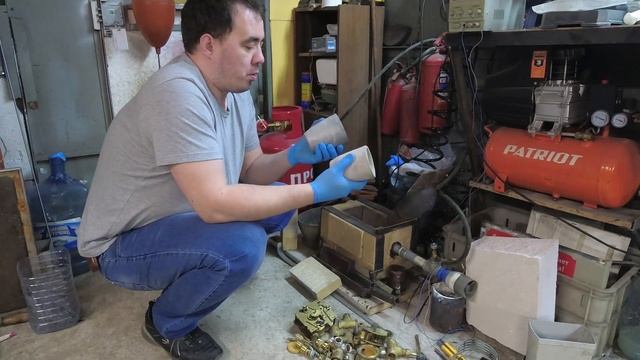 Как расплавить латунь в газовом горне смотреть онлайн