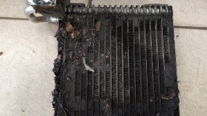 Чистка кондиционера Renault Sandero, Logan, Largus + врезка салонного фильтра.