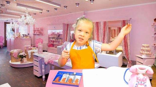 Лера ИГРАЕТ В САЛОН КРАСОТЫ / BeeBeeDi смотреть онлайн