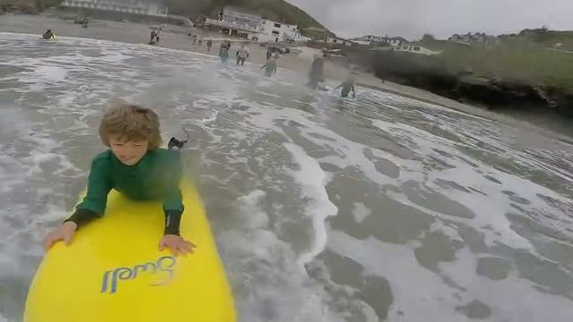 Surfing birthday party at St Agnes Beach with Breakers Surf School смотреть онлайн
