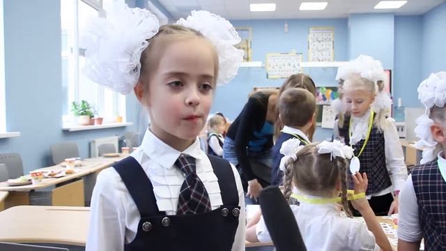Посвящение в первоклассники. Интервью 5 смотреть онлайн