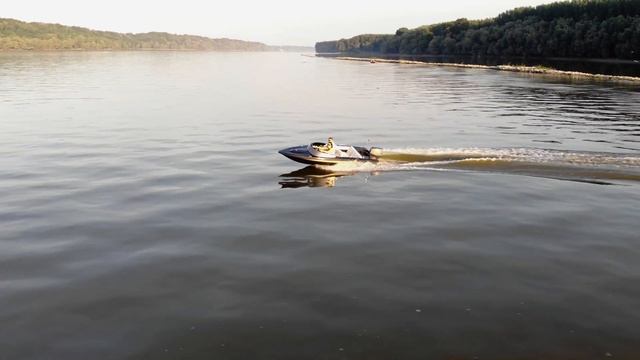TIAMAT BOATS "Tiamat 440" gliser смотреть онлайн