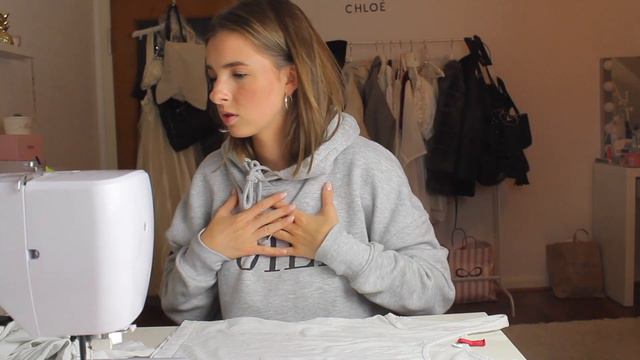 Thrift Flip ✂️👚DIY Crop Top | aus alt mach neu 🙌🏽 смотреть онлайн