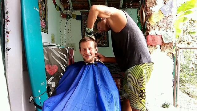 КАК СТРИГУТ В ИНДИИ?! Мастер Рэм и Вадас. Индия, Гоа 2020 смотреть онлайн