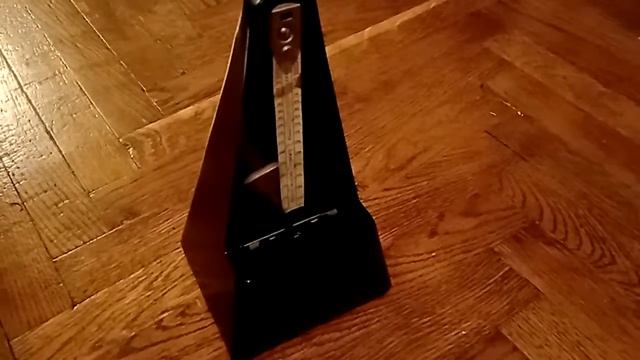 Метроном в темпе :-) смотреть онлайн