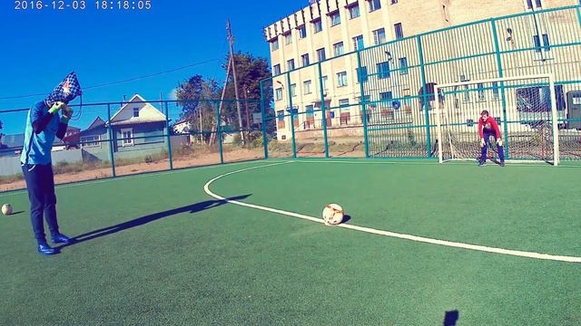 ШОК самый красивый гол в девятку! Сумашедшие пенальти челлендж. (пилотный выпуск) смотреть онлайн