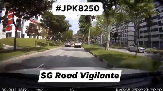 12jun2021 lor ah soo#JPK8250 mitsubishi truckfail to check & signal for lane change смотреть онлайн