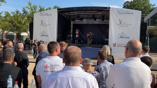 14.07.2022 Bad Neuenahr-#Ahrweiler Gedenken der Flutopfer mit Medleys der Schlager von Udo Jürgens смотреть онлайн