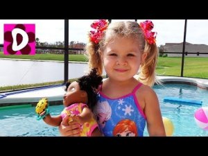 Кукла Беби Элайв Чуть не Утонула в Бассейне Диана как мама Видео для Девочек ✿ Kids Diana Show