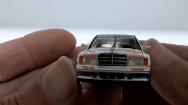 Mercedes-Benz 190E 2.5-16 Evolution II 1/64 by Mini GT смотреть онлайн