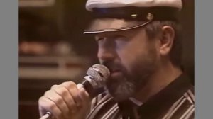 Владимир Асмолов  -- " Оловянная  душа"