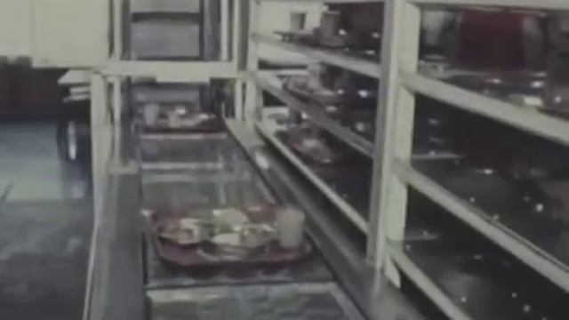 Символ эпохи. Салат Оливье. Эфирный вариант. смотреть онлайн