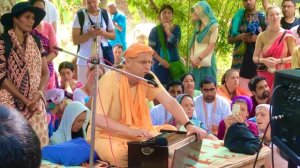 🎈Киртан в месте Рождения Шримати Радхарани. Е.С. Кадамба Канана Свами. 2022.09.06