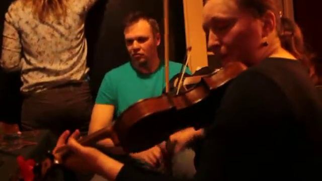 polka branskaja_Dzianis Sukhi&Kasia Radzivilava смотреть онлайн