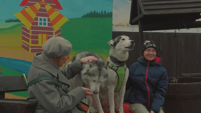 Масленица в парке им. Бабушкина. Санкт-Петербург смотреть онлайн