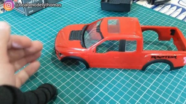 How to build the Ford F-150 Raptor 1/25 by Revell Easy Click