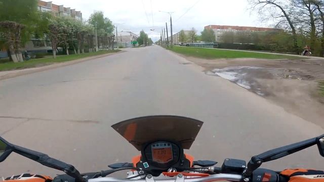 первый выезд в сезоне 2022 , на KTM Duke 200 смотреть онлайн