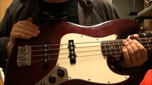 Fender Mexican Jazz Bass 2004 смотреть онлайн