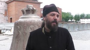 Колокол-благовест приехал в Успенский Собор на ВИЗе