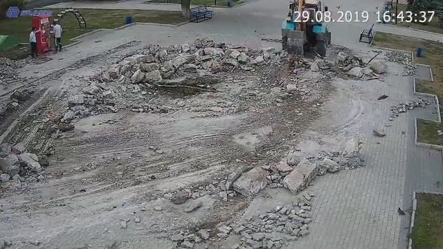 Реконструкция фонтана в Шадринске (shadrinsk.camera) смотреть онлайн