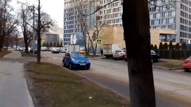 Москва в период карантина 2468 Херсонская улица весна вечер смотреть онлайн
