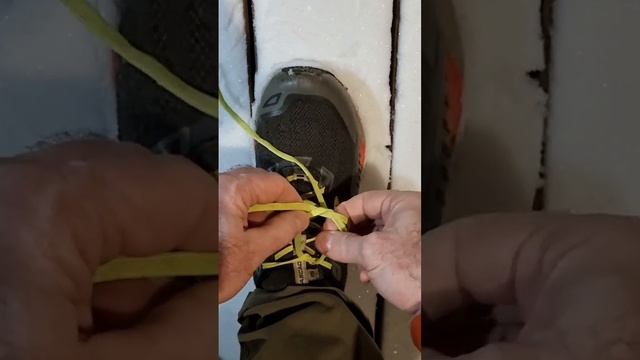 Как завязать шнурки, чтобы они никогда не развязывались смотреть онлайн