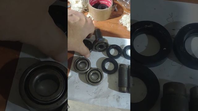 Виды подшипников и их маркировка и сальники и их маркировка для ступицы Восход 3 - 3м смотреть онлайн