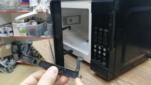 Не закрывается дверца микроволновки | Ремонт бытовой техники в Кудрово | РемБытТехника 77