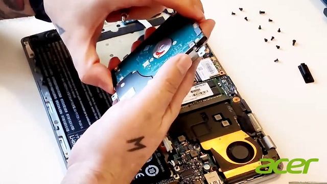 ACER V5 Touch - Upgrade RAM / SSD смотреть онлайн