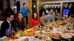 Смешные застольные свадебные конкурсы в «Золотом берегу»