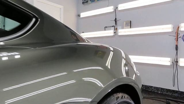 2023 Porsche 718 Cayman GTS in aventurine green / Ceramic coated смотреть онлайн