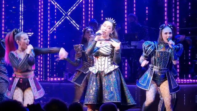 Six The Musical Megasix (03/03/22 - 5:30pm) - Esme Boleyn, Roxanne Seymour, Danielle Howard смотреть онлайн